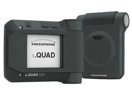 Digitaler Alarmempfänger Swissphone s.QUAD X35 mit Display, von vorn und von hinten.