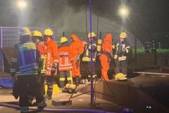 Bild_05_Schwimmhalle_Übung