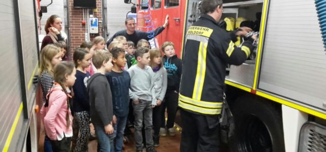 Besuch der Grundschulen / Dezember 2016