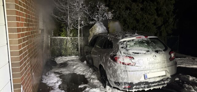 Mülltonnen- u. PKW-Brand / 01.01.2026 Mülltonnen- u. PKW-Brand / 01.01.2026