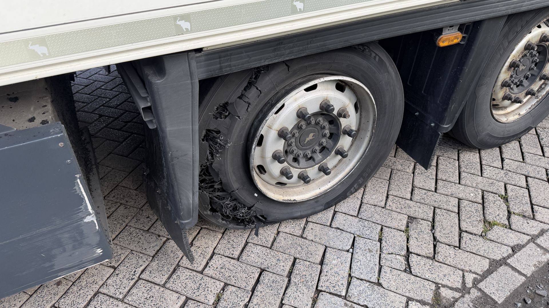 Zwei Einsätze auf der A1 / 16.05.2026